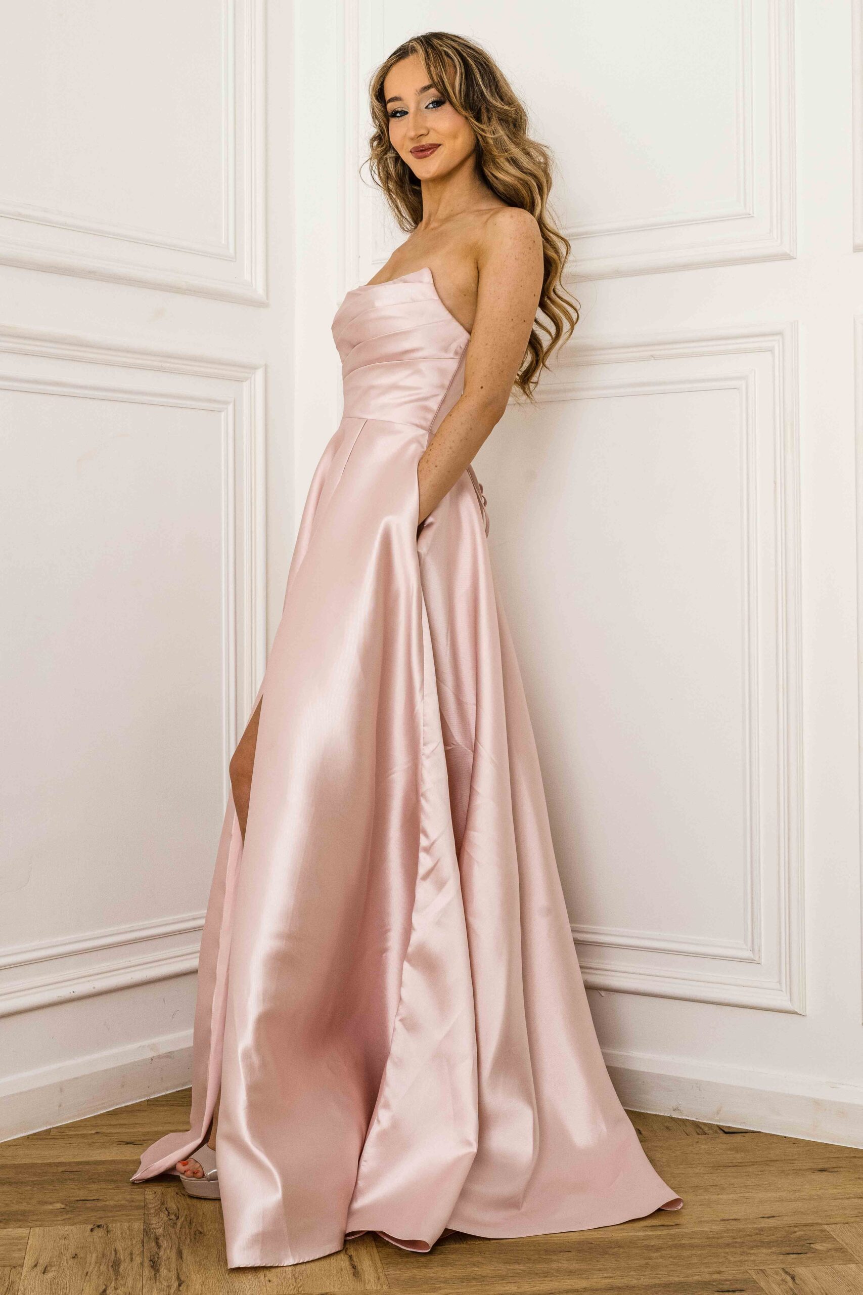 KMKKE005 Blush - Image 3